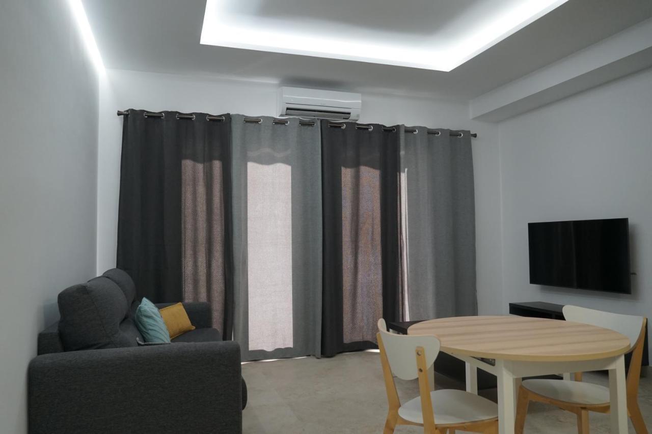 Apartamento Turistico Hermanos Infantes Estepona Ngoại thất bức ảnh